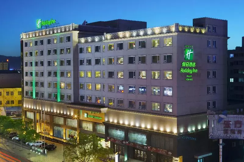 فندق Holiday Inn Hohhot By Ihg