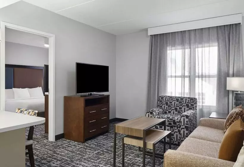 Hotel Homewood Suites By Hilton Columbus/airport