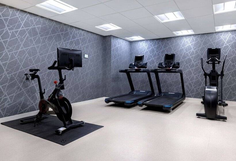 Отель Homewood Suites By Hilton Lansdale