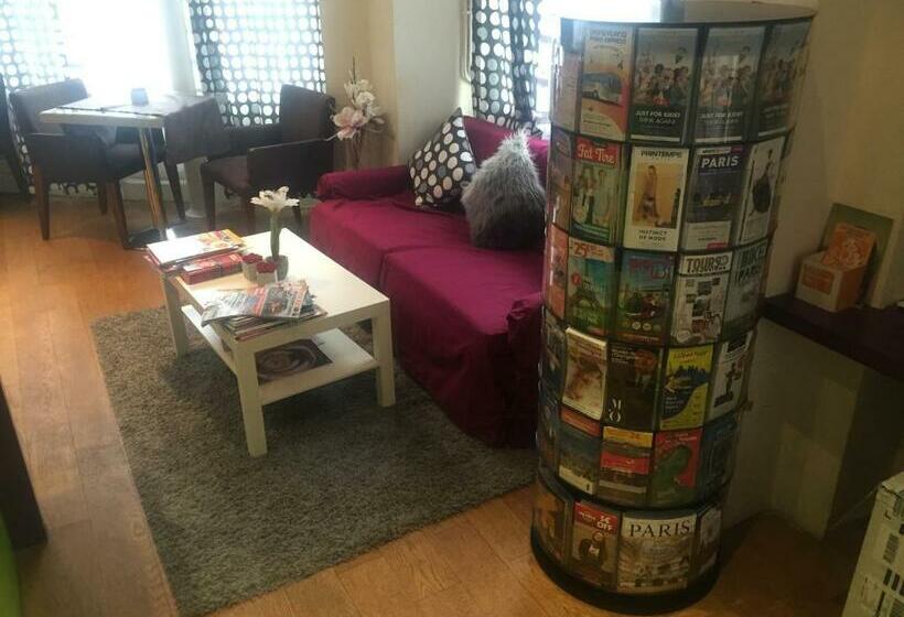 هتل Hôtel Du Parc Saint Charles