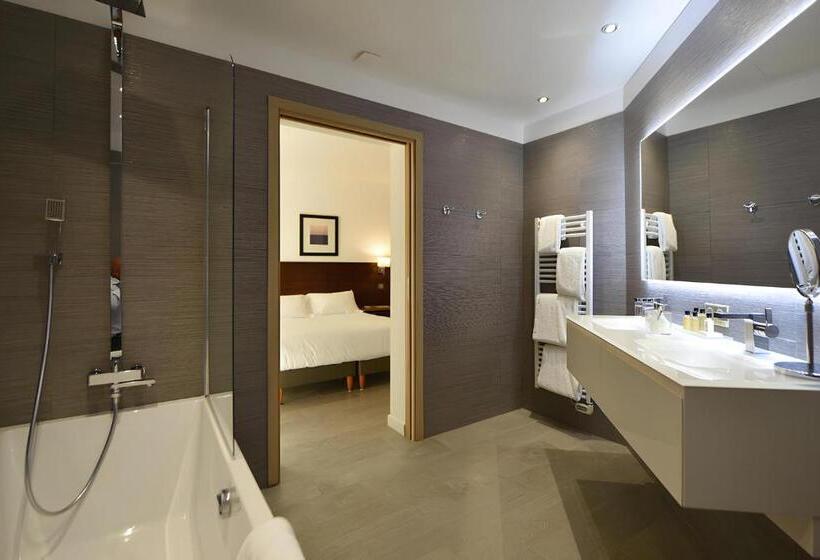 هتل Hôtel La Roya