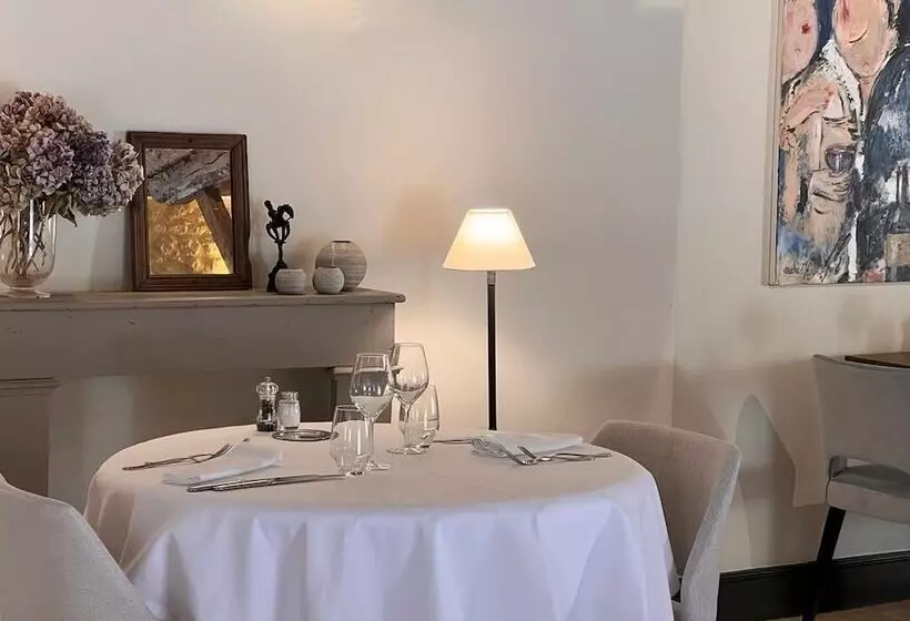 Отель La Villa Romaine