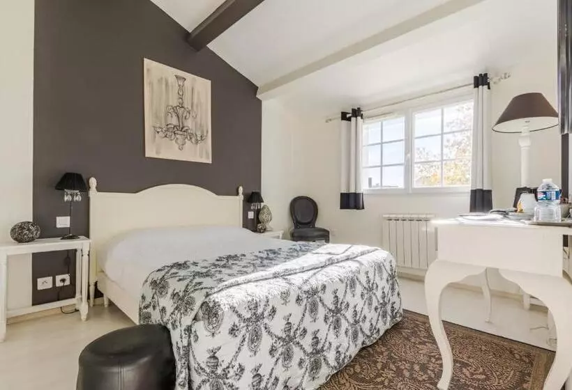 酒店 Le Manoir De L Antiquite