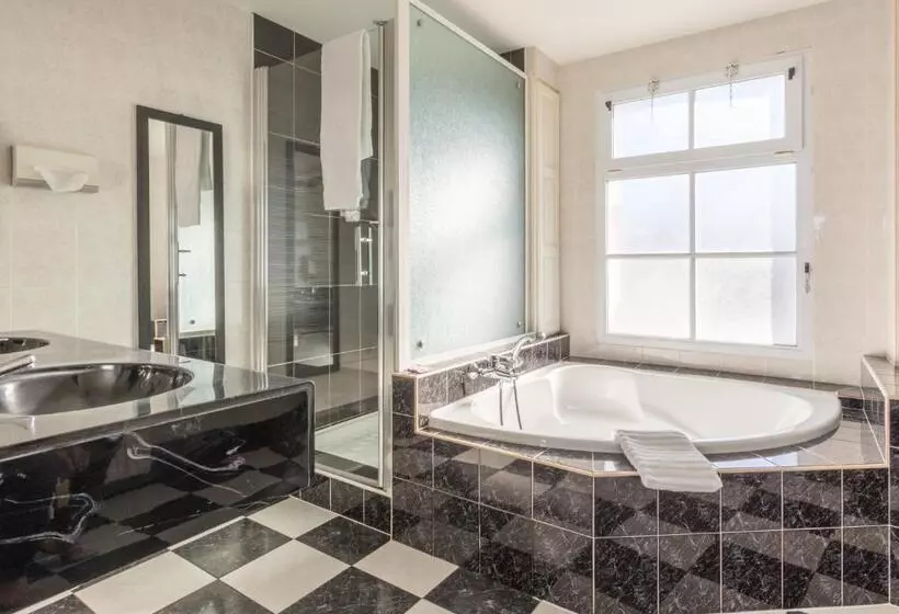 酒店 Le Manoir De L Antiquite