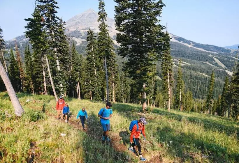 هتل Whitewater Inn