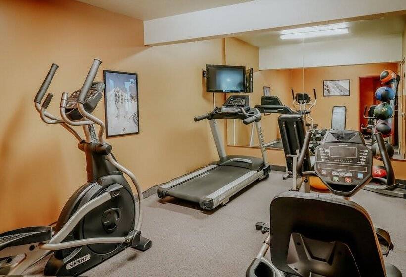 Szálloda Whitewater Inn