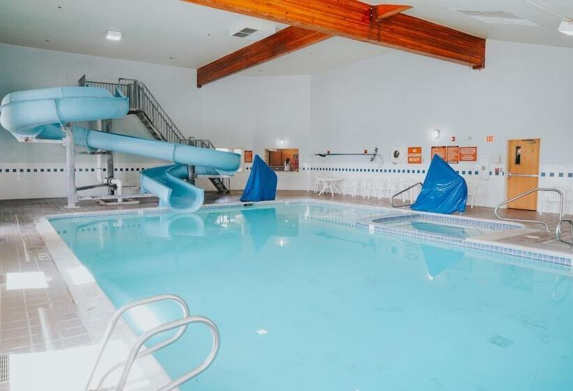 Szálloda Whitewater Inn