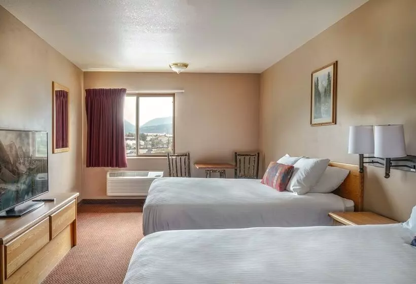 هتل Whitewater Inn