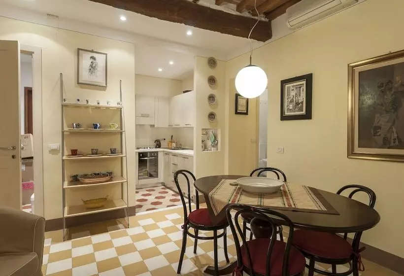 Hôtel A Palazzo Busdraghi Residenza D'epoca