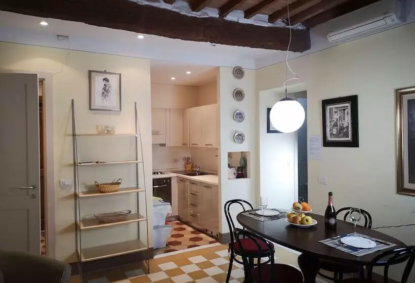 Hôtel A Palazzo Busdraghi Residenza D'epoca