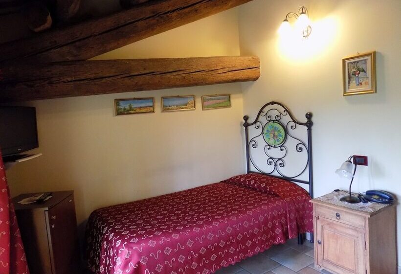 בית מלון כפרי Antico Casale