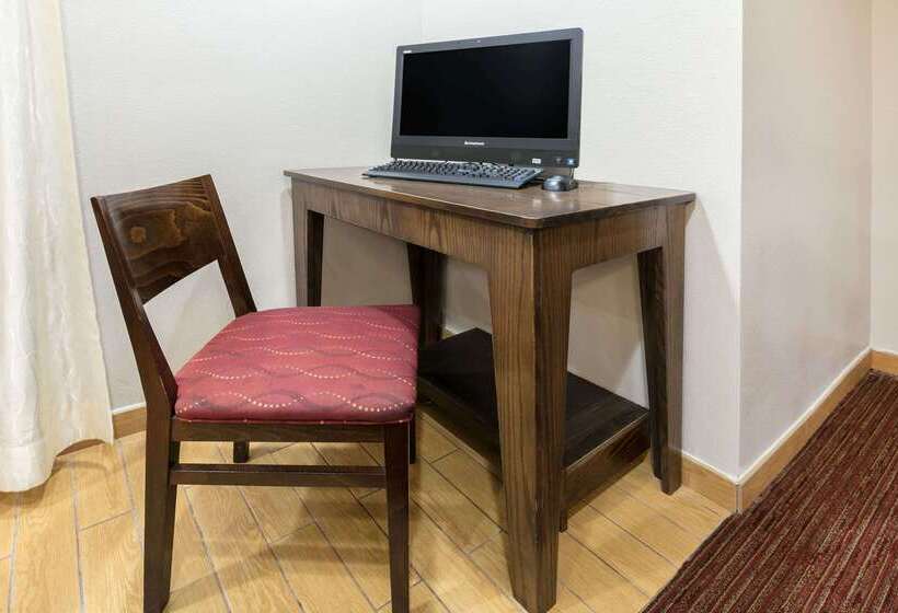 בית מלון כפרי Baymont By Wyndham Oklahoma City/quail Springs