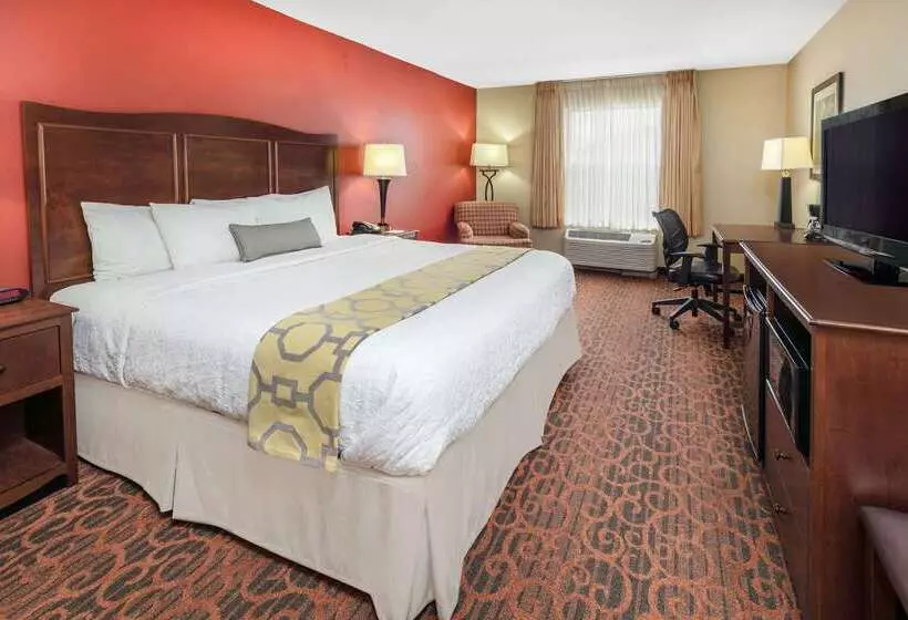 Отель Baymont By Wyndham Oklahoma City/quail Springs