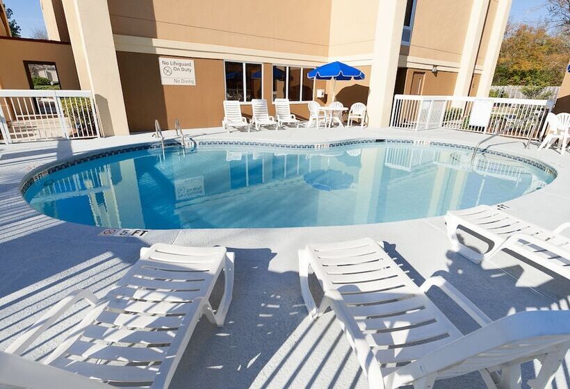 Отель Best Western Plus Lexington Inn