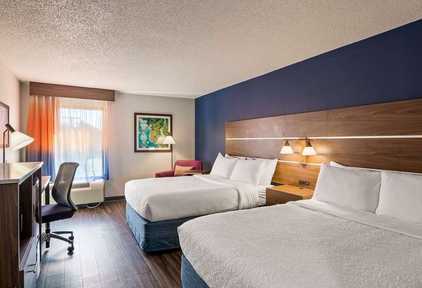 Отель Best Western Plus Lexington Inn