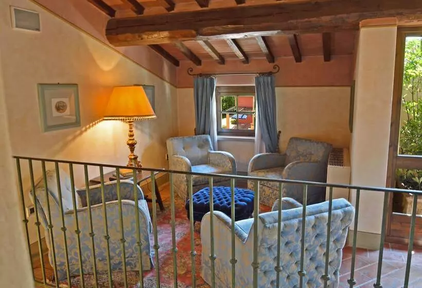 Отель Calamidoro