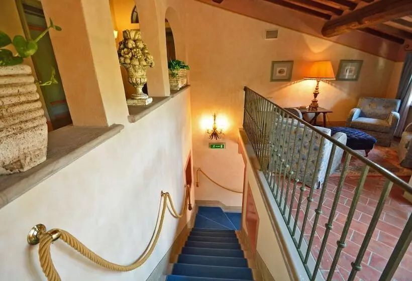 Отель Calamidoro