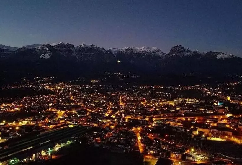 בית מלון כפרי Casagrande