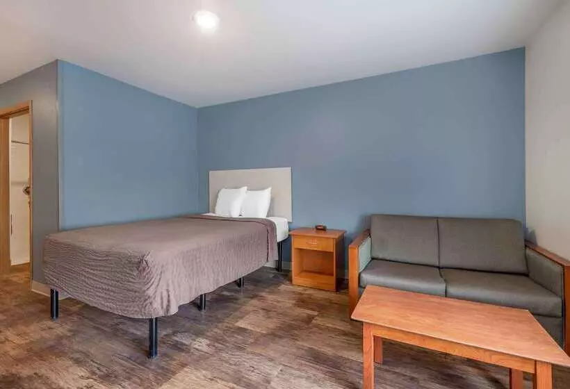 هتل Extended Stay America Select Suites  Wichita  South