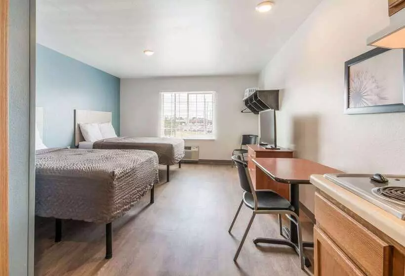 هتل Extended Stay America Select Suites  Wichita  South