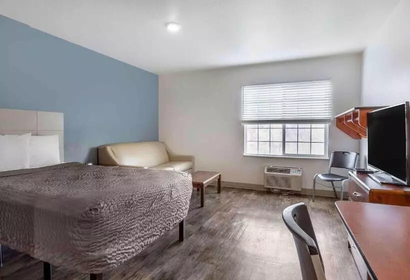 هتل Extended Stay America Select Suites  Wichita  South