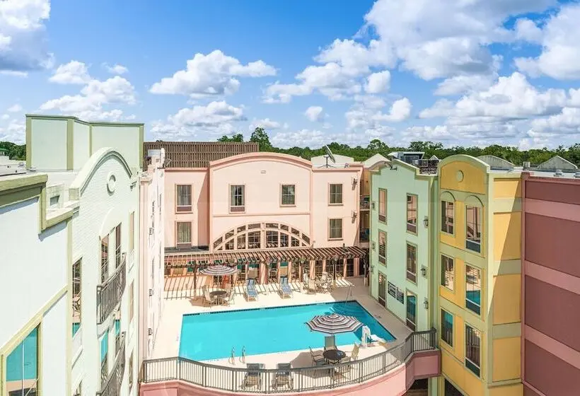 Hotelli Hampton Inn And Suites Amelia Island Historic Harbor Front