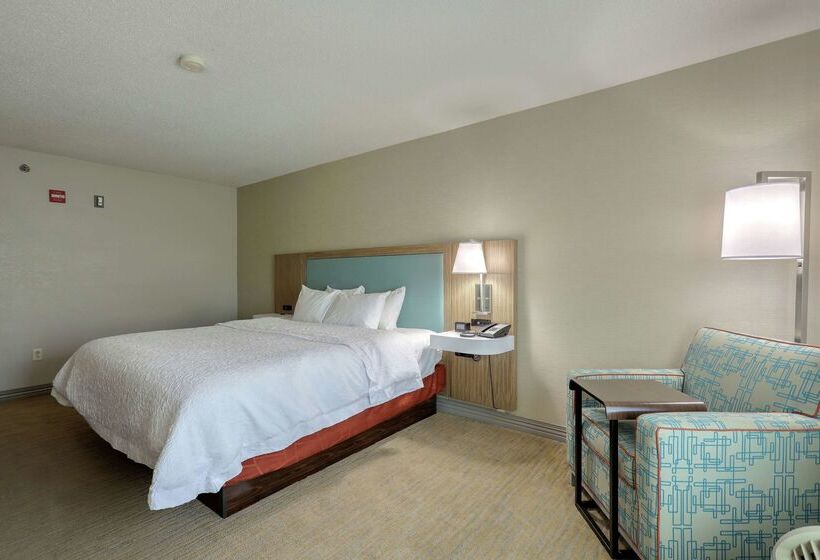 בית מלון כפרי Hampton Inn Batavia