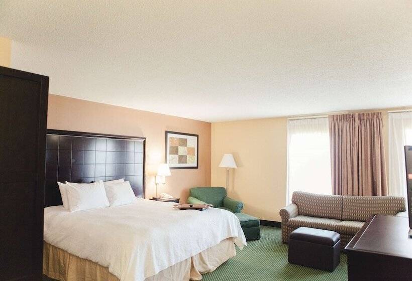 בית מלון כפרי Hampton Inn Bloomington West