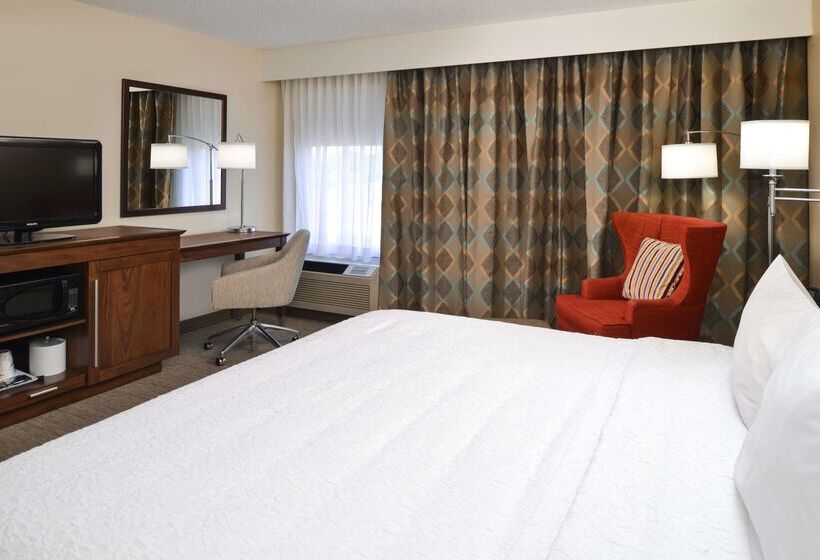 Отель Hampton Inn Carbondale