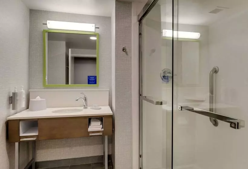 호텔 Hampton Inn Cumming