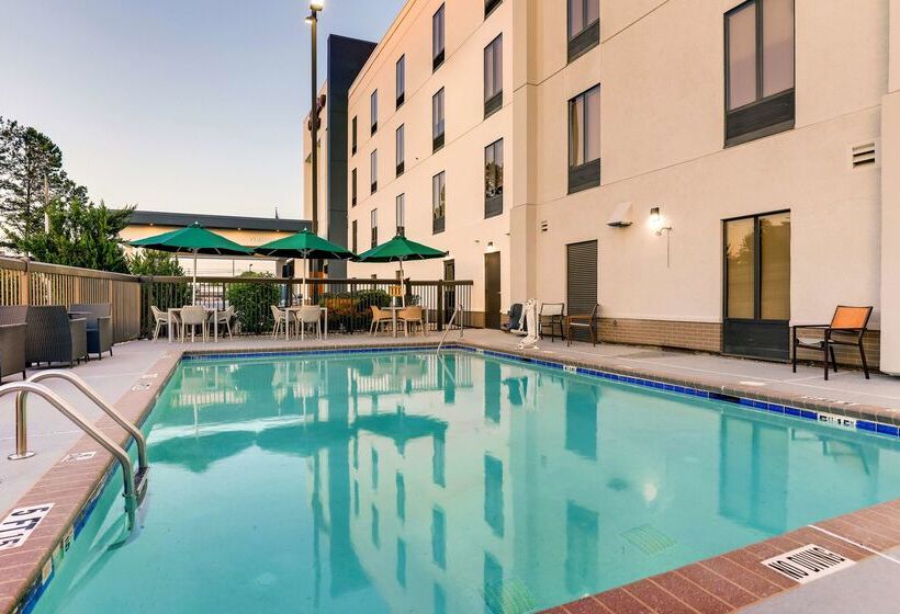 Отель Hampton Inn Cumming