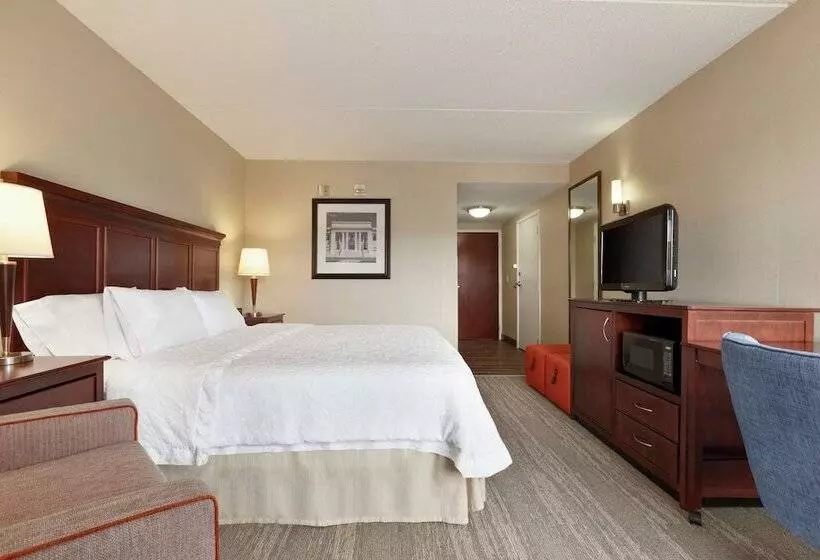 ホテル Hampton Inn Dulles Cascades