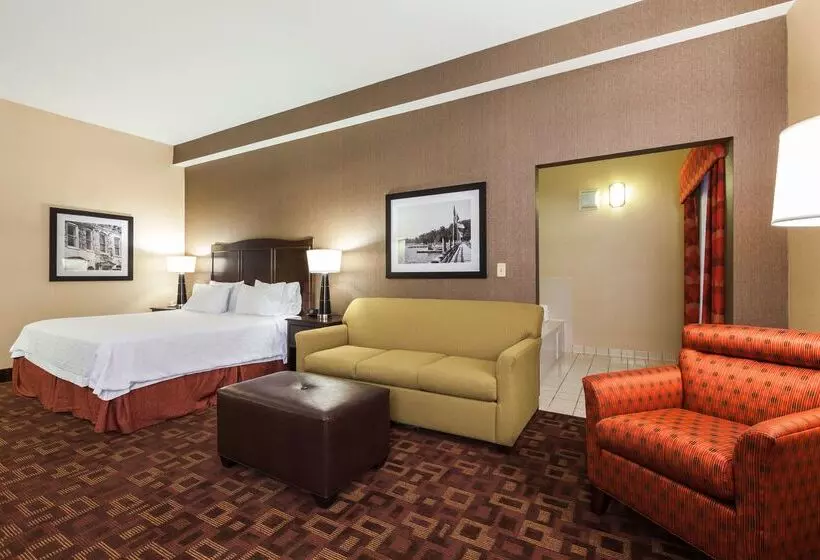 هتل Hampton Inn Elkton