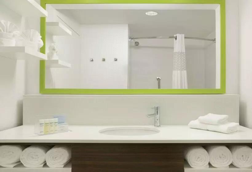 בית מלון כפרי Hampton Inn Houston Brookhollow