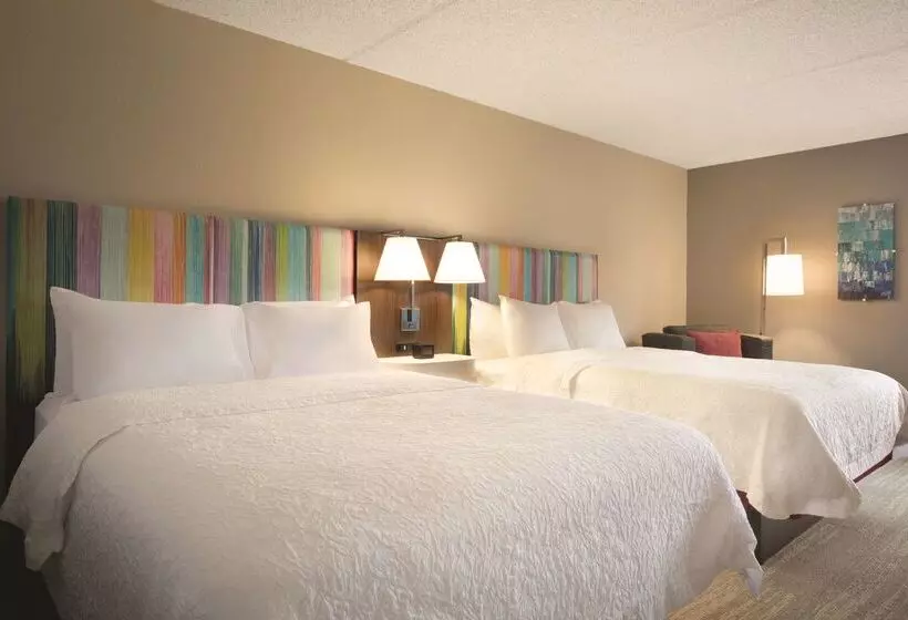 בית מלון כפרי Hampton Inn Houston Brookhollow