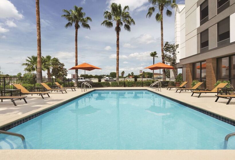 فندق Hampton Inn Houston Brookhollow