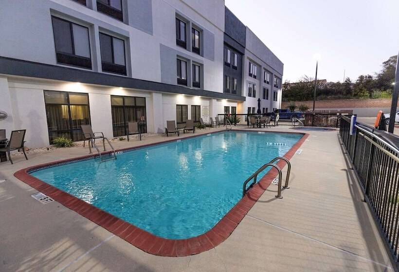 ホテル Hampton Inn Kerrville