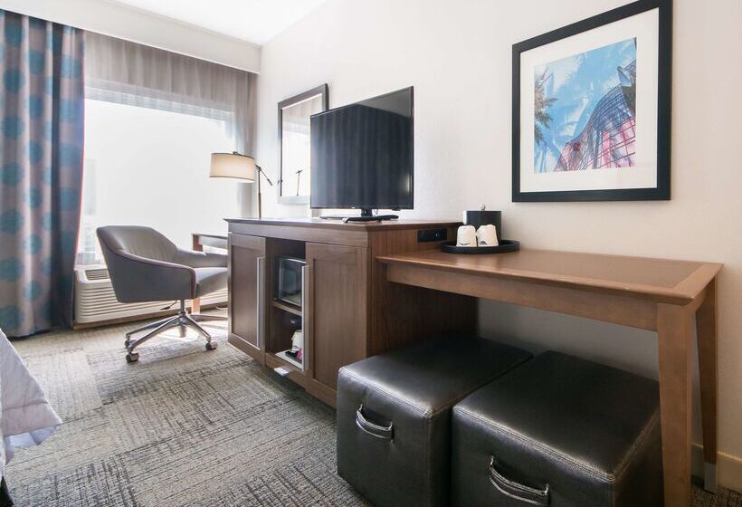 فندق Hampton Inn Lakeland