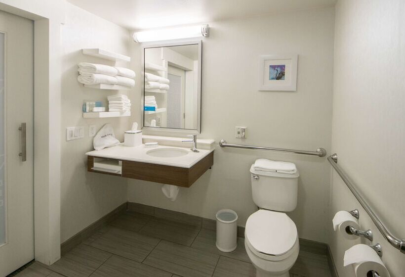 فندق Hampton Inn Lakeland