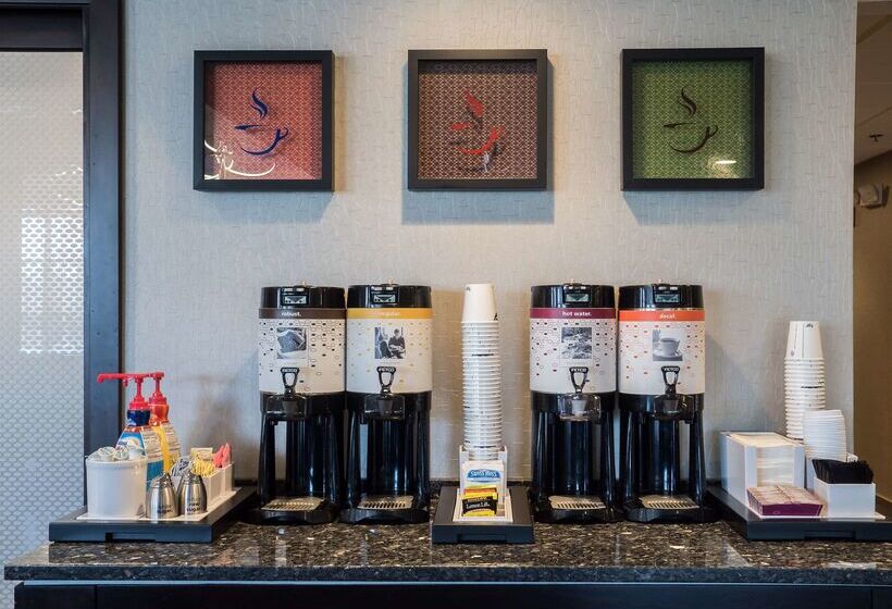 فندق Hampton Inn Lakeland