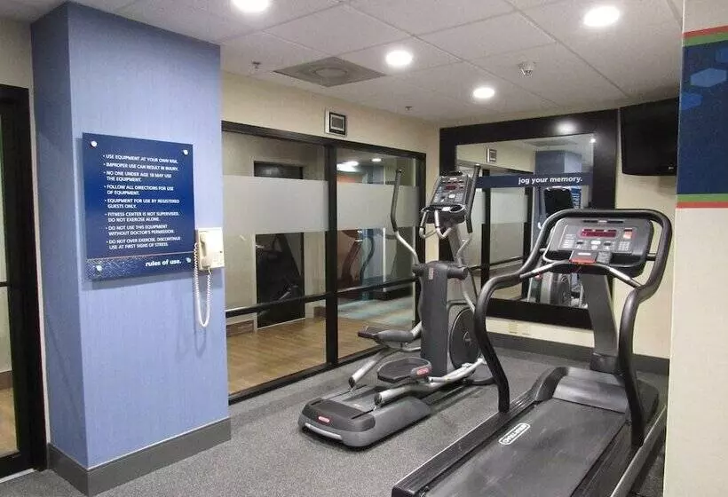 Отель Hampton Inn Lakeland