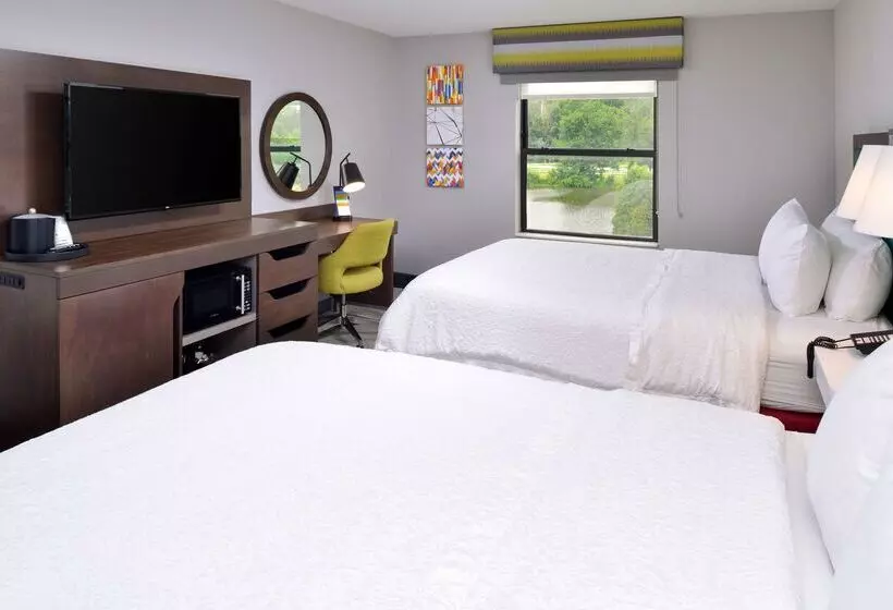 酒店 Hampton Inn Laporte In