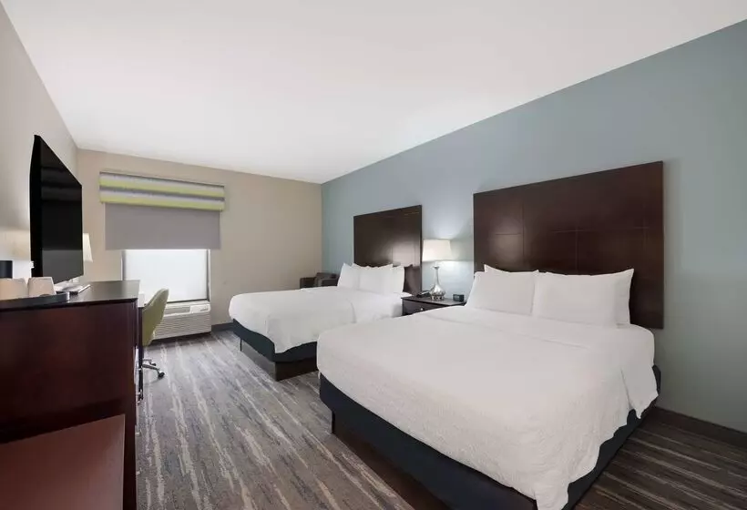 فندق Hampton Inn Marshall