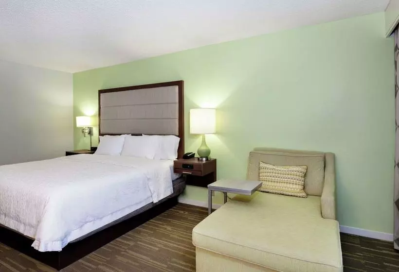 ホテル Hampton Inn Melbourne