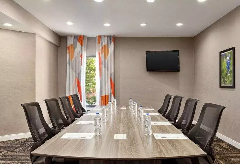 酒店 Hampton Inn Paris