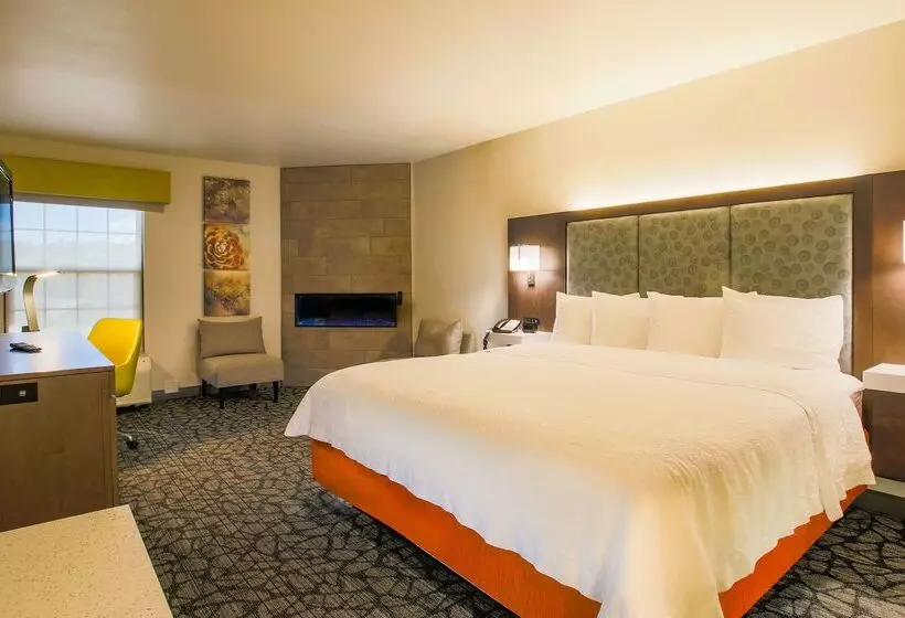 هتل Hampton Inn Prescott