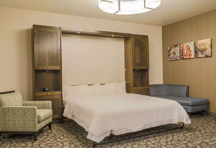 هتل Hampton Inn Prescott