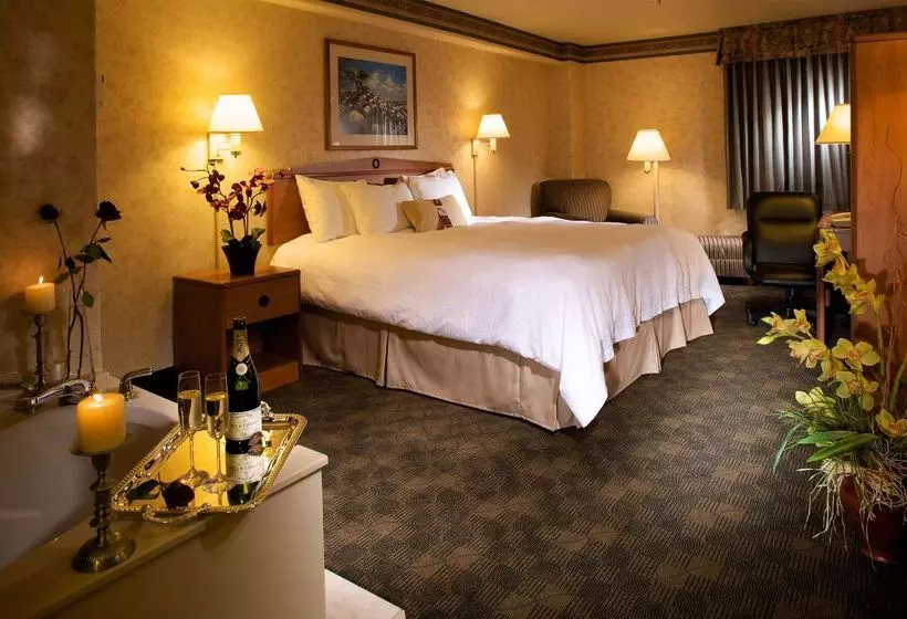 هتل Hampton Inn Prescott
