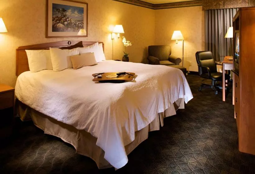 هتل Hampton Inn Prescott