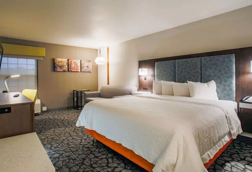 هتل Hampton Inn Prescott